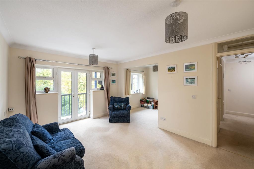 Property photo 2 of 14 24 Wraymead Place Internals11.Jpg