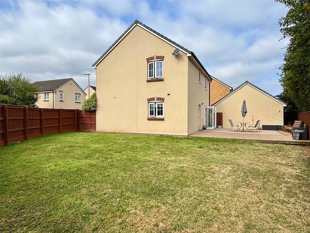 Property photo 3 of 30 Picture No. 27
