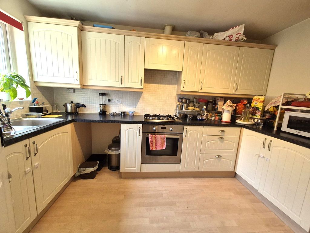 Property photo 2 of 16 1000006678