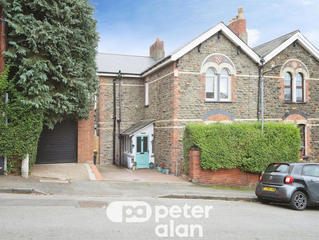 Property photo 1 of 35