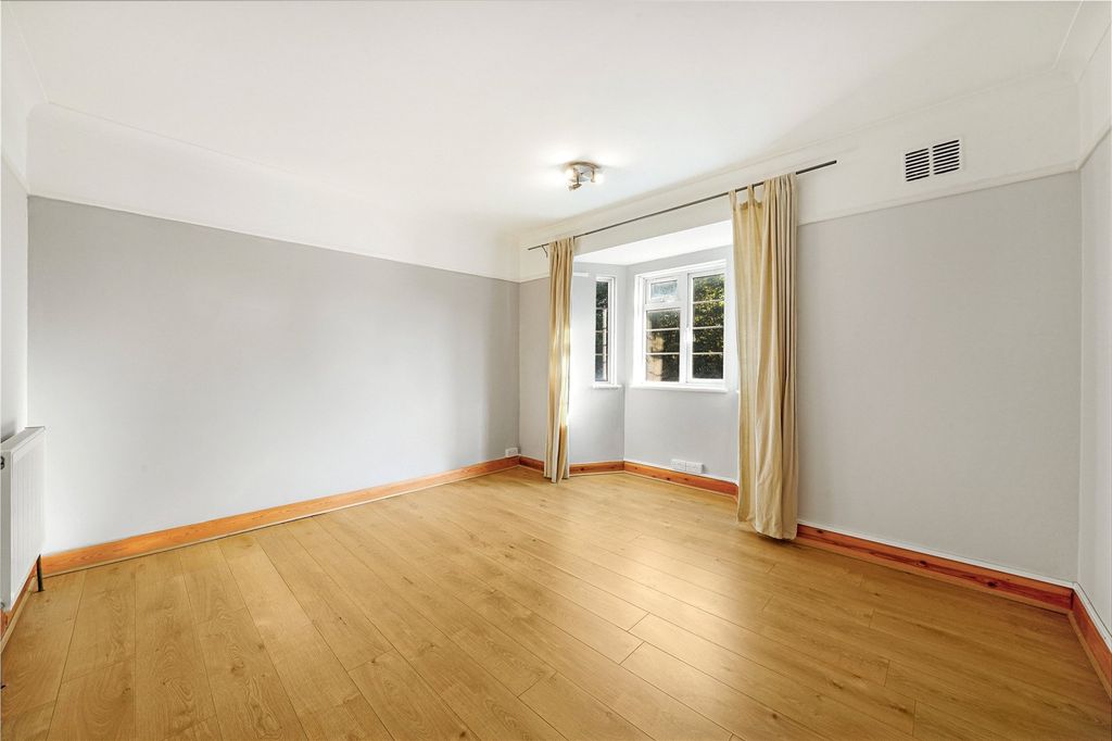Property photo 3 of 16 Picture No. 07