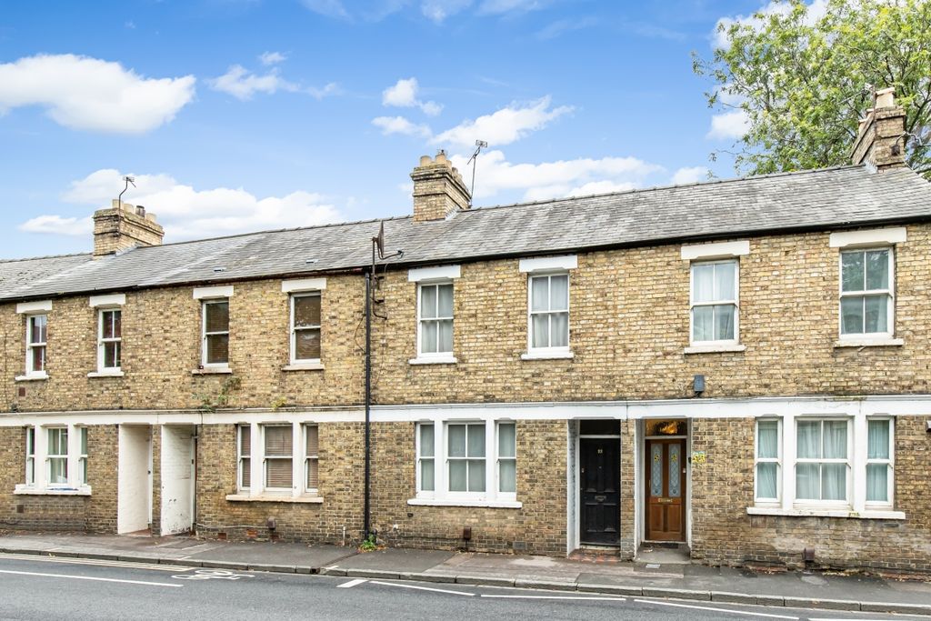 Property photo 3 of 8 111222