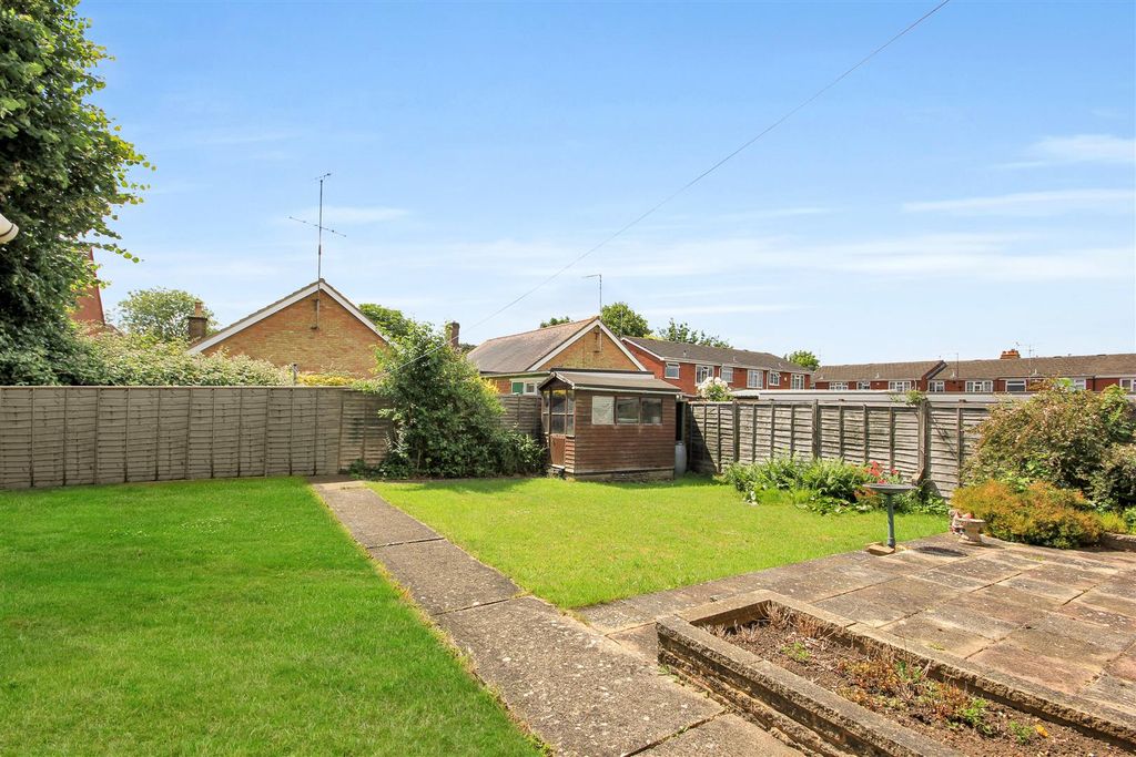 Property photo 2 of 14 Img_2205.Jpg