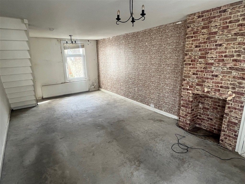 Property photo 1 of 12 Lounge/Diner