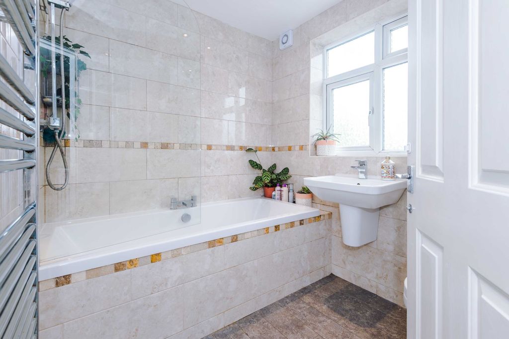 Additional image 18 of 3 bed semi-detached house for saleThelwall New Road, Thelwall WA4