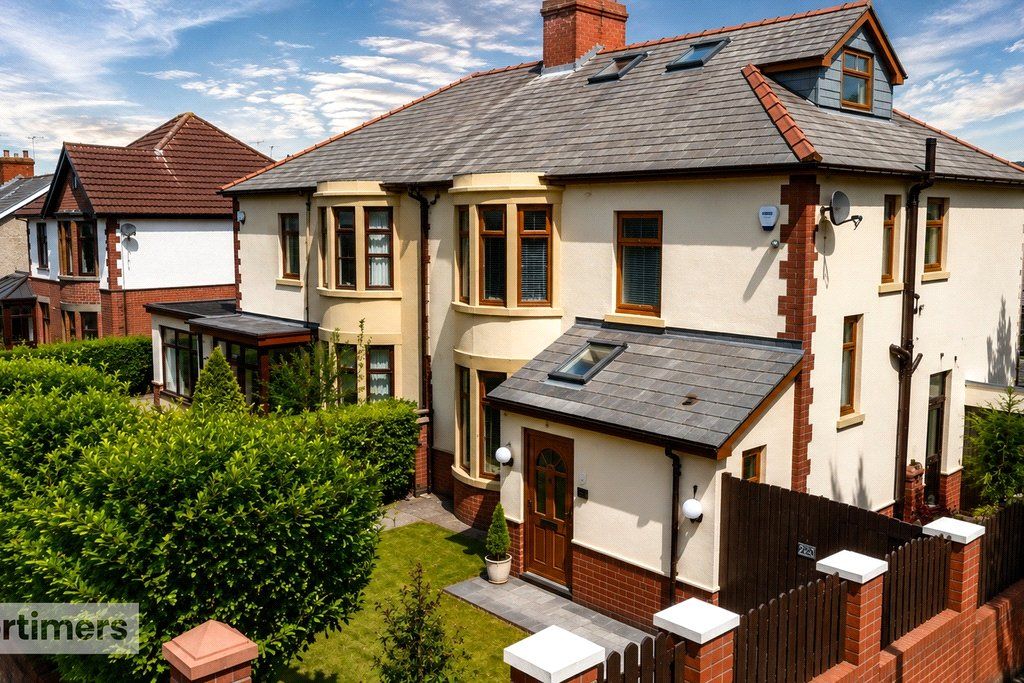 Property photo 1 of 32 Drone External