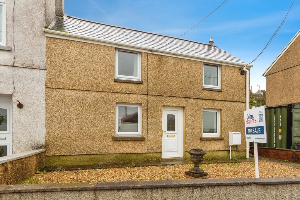 Property photo 1 of 17 Photo