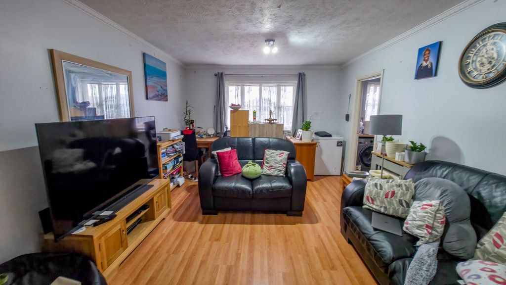 Property photo 2 of 10 20260119_111828