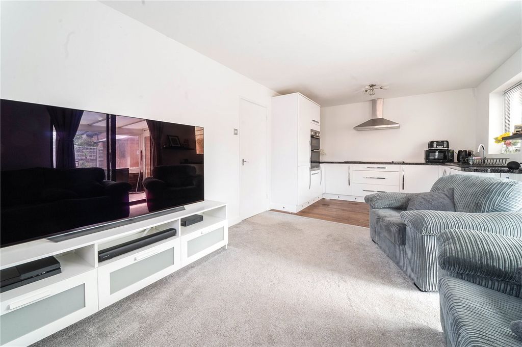 Property photo 2 of 8 Living Room