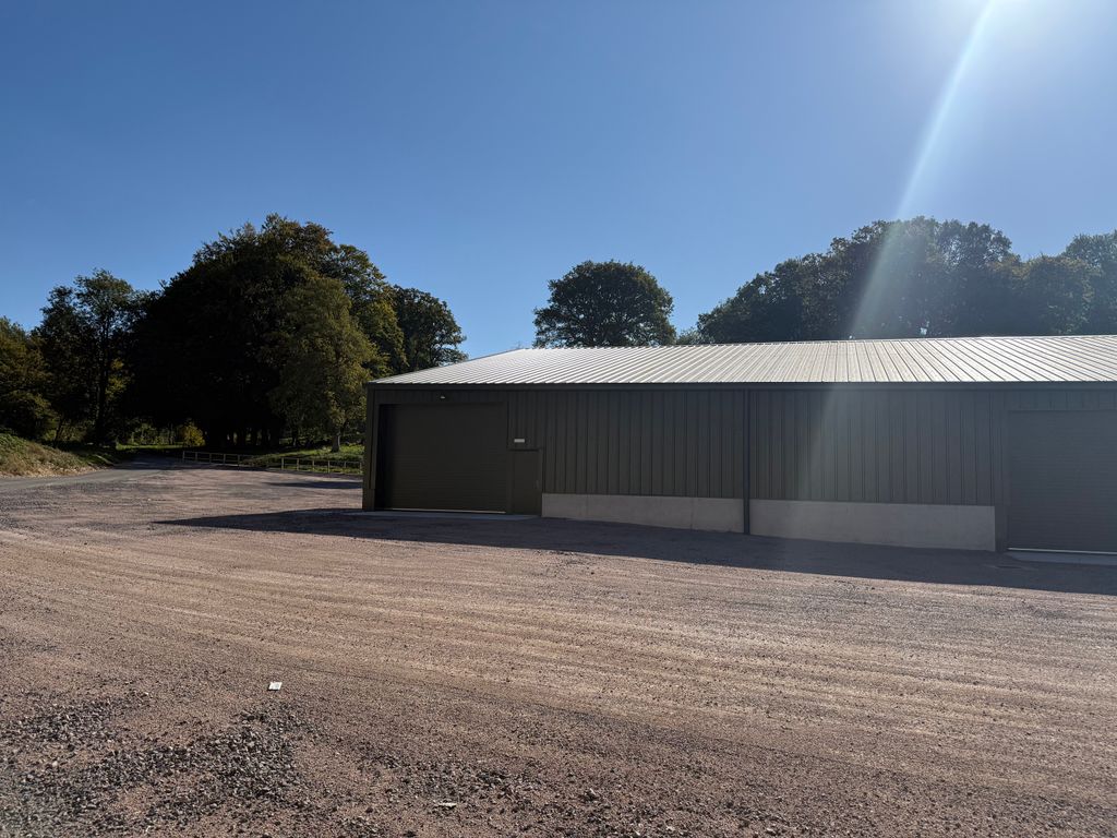 Property photo 1 of 10