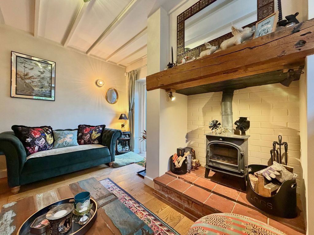 Property photo 3 of 22