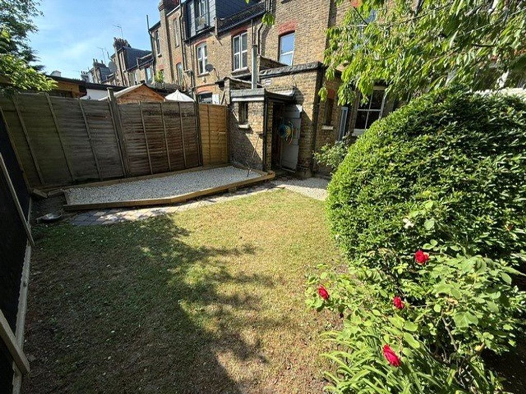 Property photo 2 of 22