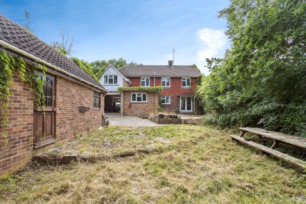 Property photo 3 of 16