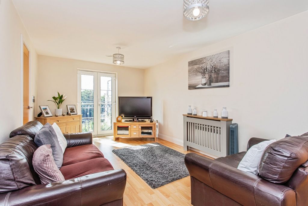 Property photo 3 of 17 Reception Room