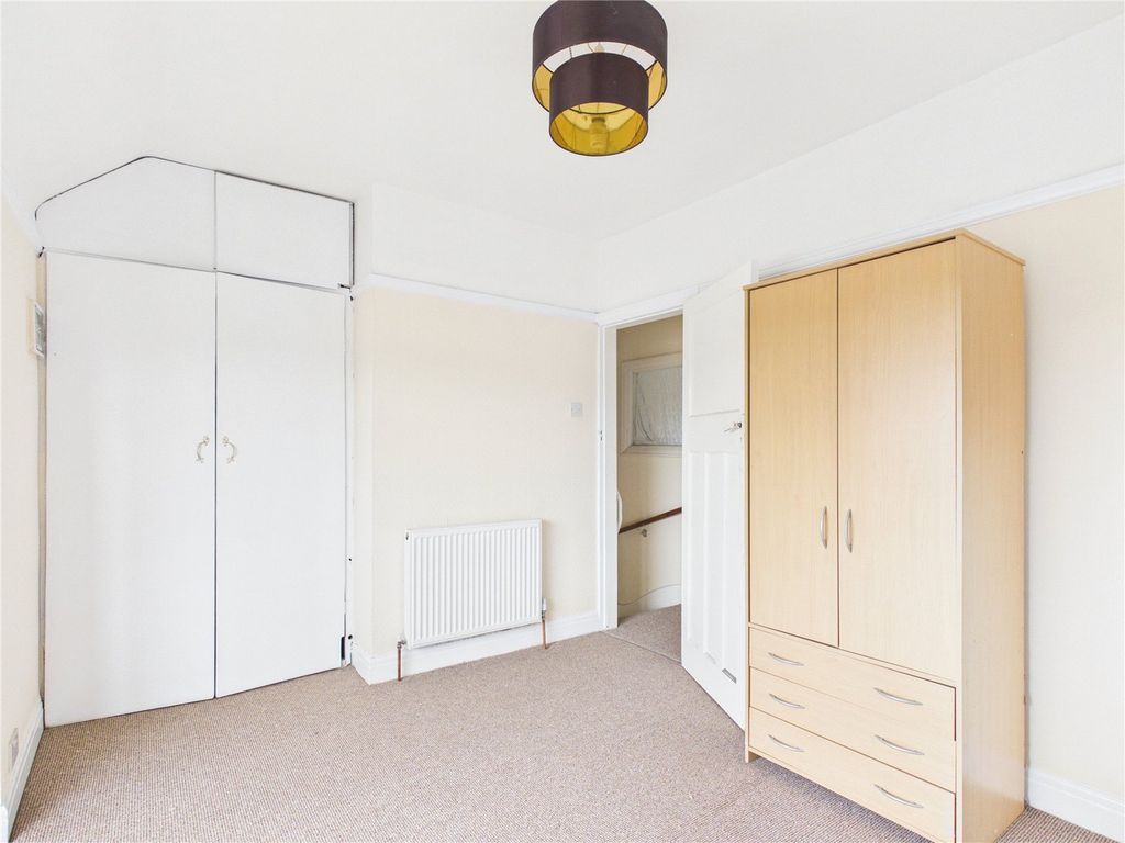 Property photo 1 of 9 Picture No. 10