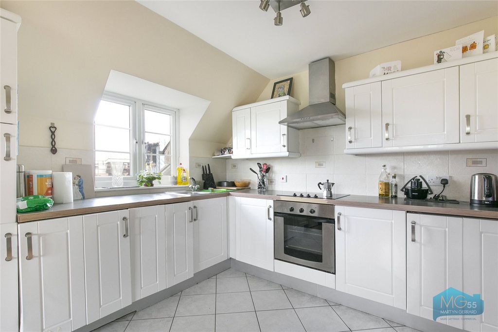 Property photo 1 of 11 Picture No. 13