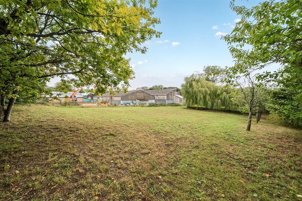Property photo 1 of 16 Lot 2