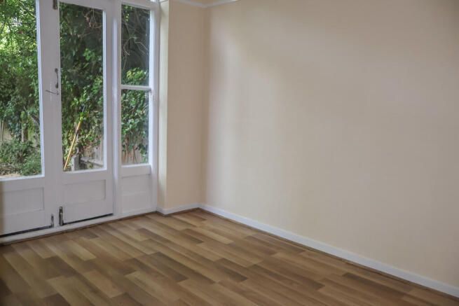 Property photo 3 of 3 Picture No. 03