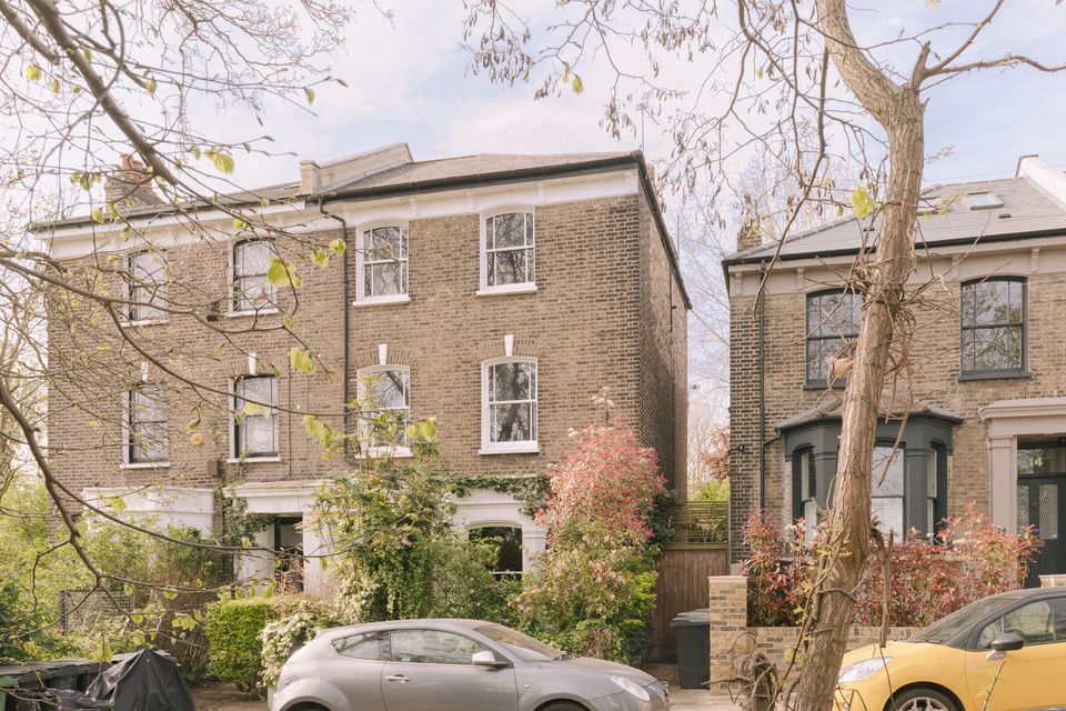 Property photo 1 of 22