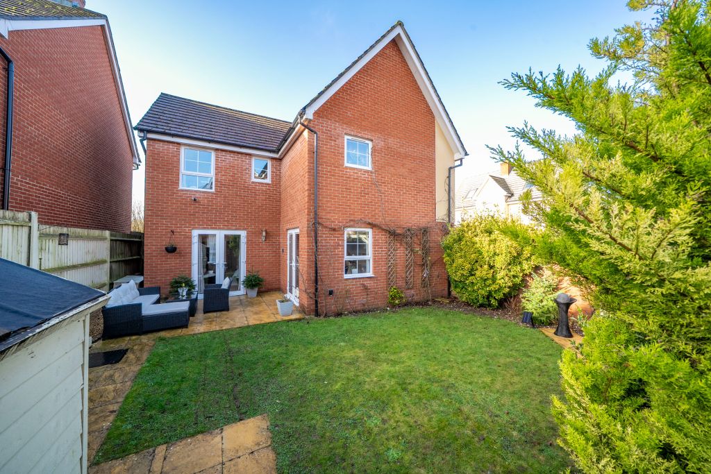 Property photo 2 of 25