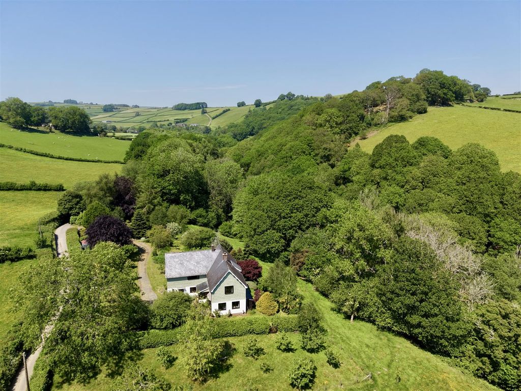 Property photo 1 of 25 Dji_Fly_20260527_133008_0068_1779903074278_Photo.J