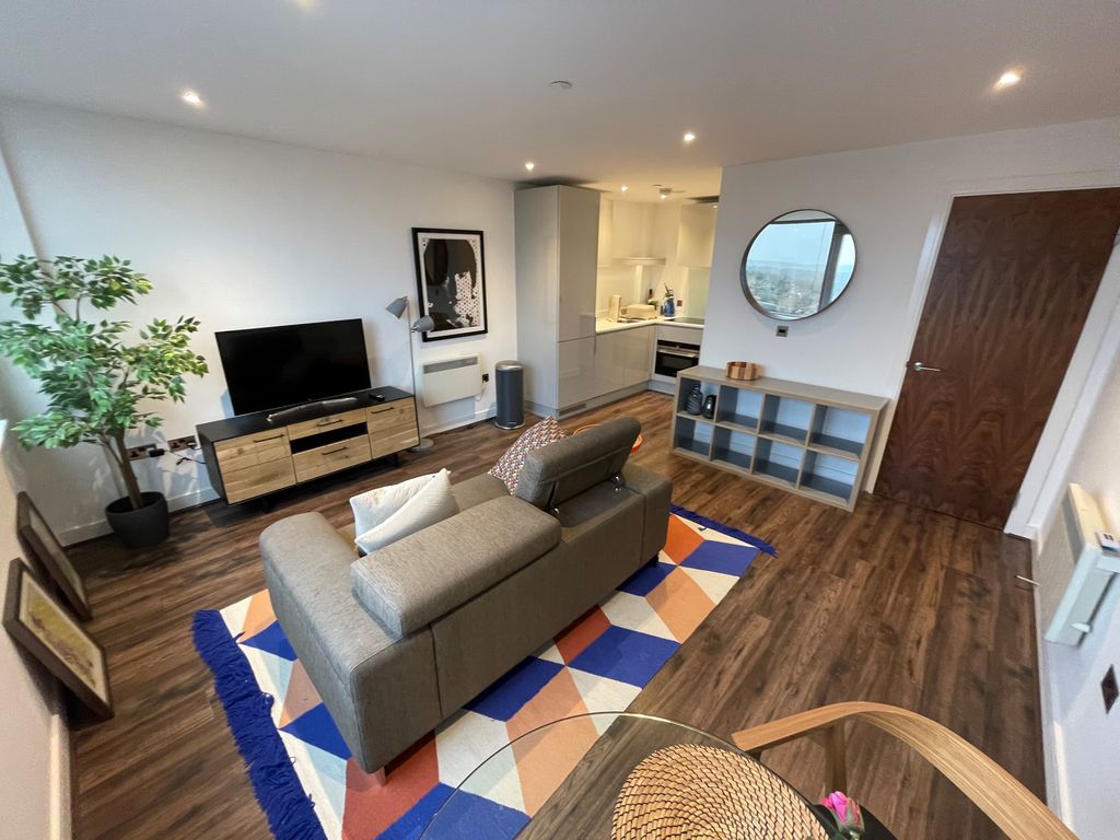 Property photo 1 of 7 Lounge/Dining Room