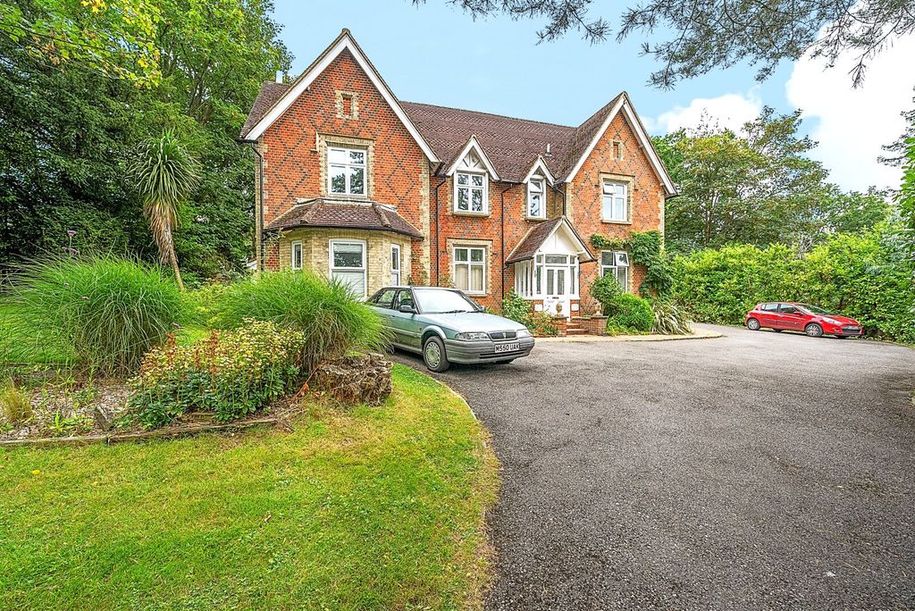 Property photo 1 of 10 Picture No. 07