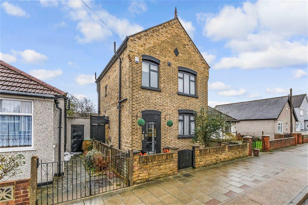 Property photo 2 of 15 External (Web)