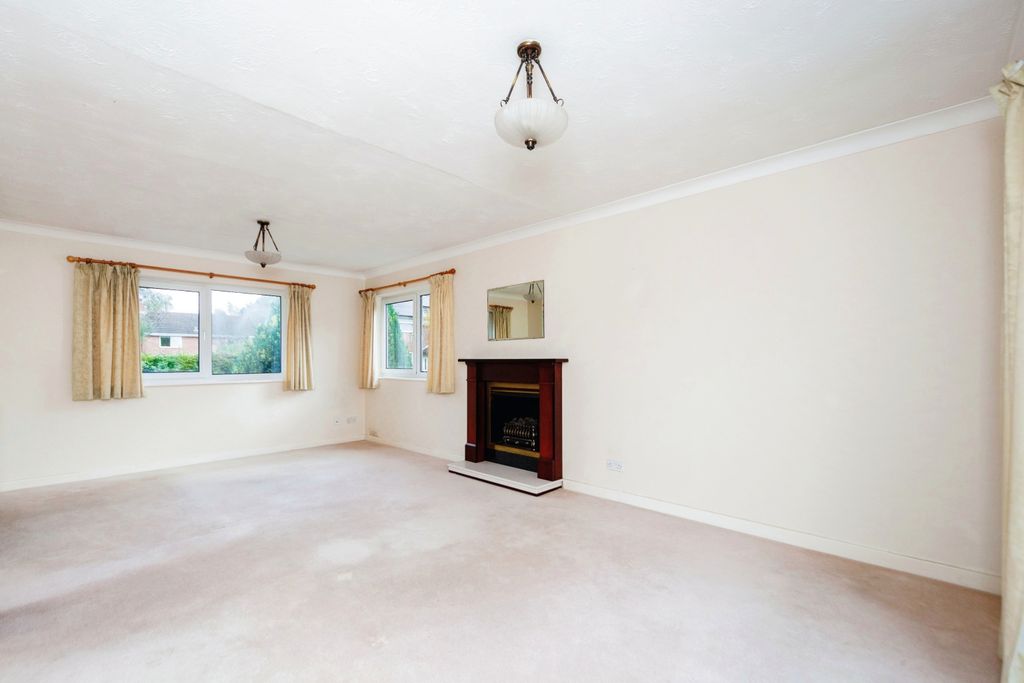 Property photo 2 of 18 Photography