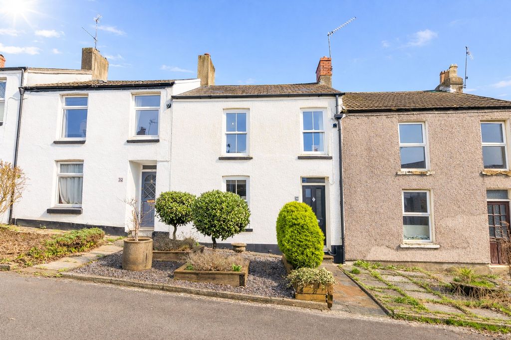 Property photo 1 of 24