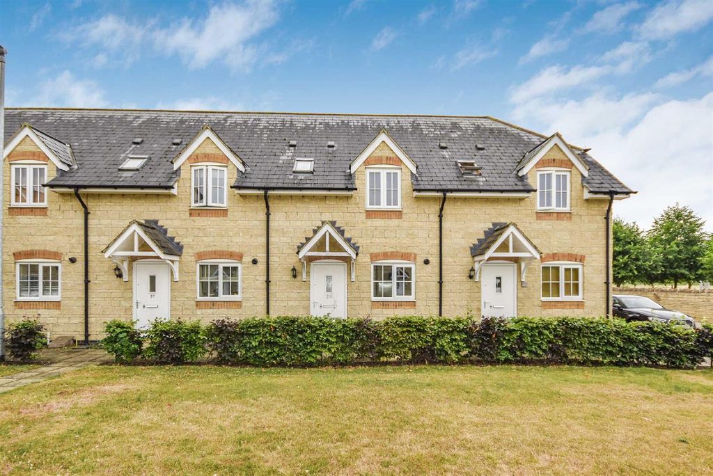 Property photo 1 of 6