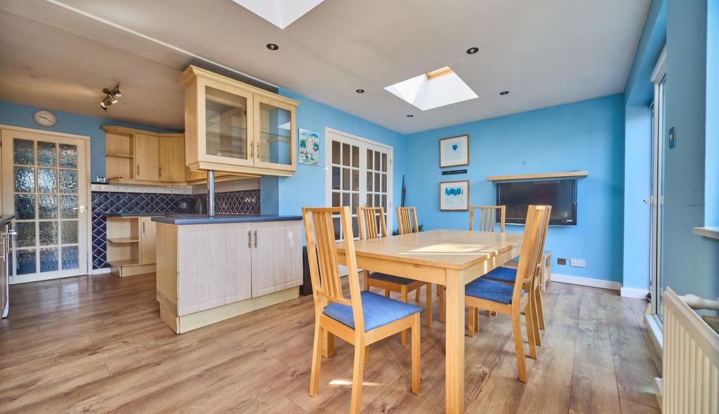 Property photo 2 of 19 L Shaped Kitchen Diner To Rear