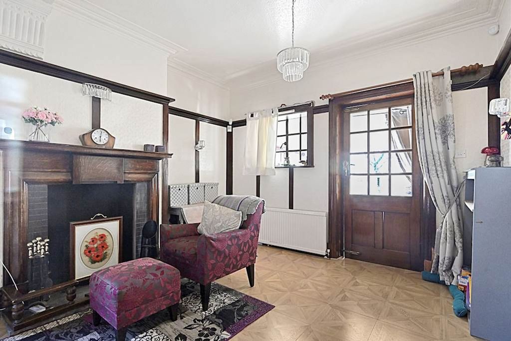 Property photo 2 of 37