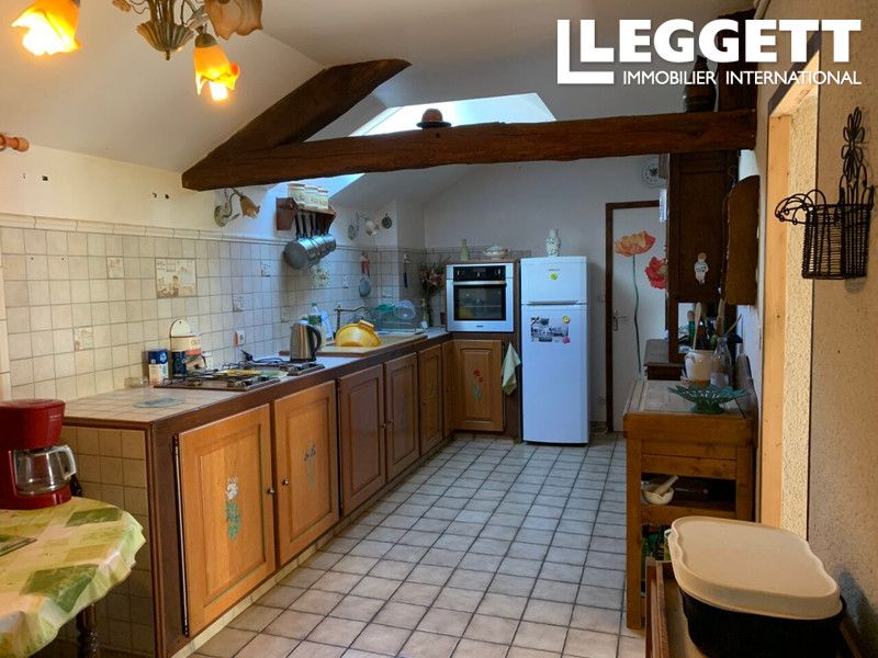 Property photo 3 of 10