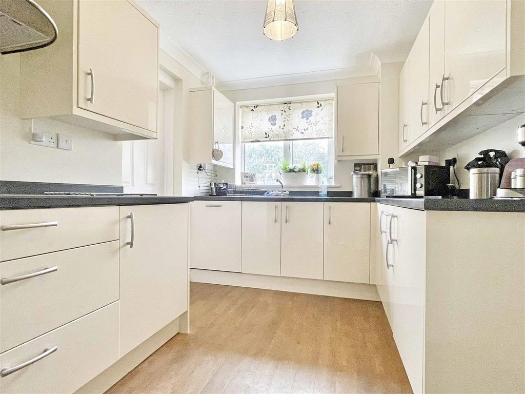 Property photo 3 of 27 K1.Jpg