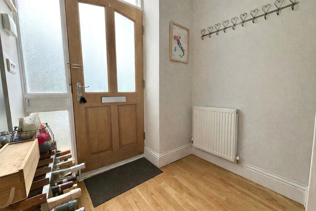 Property photo 3 of 24 Picture No. 24