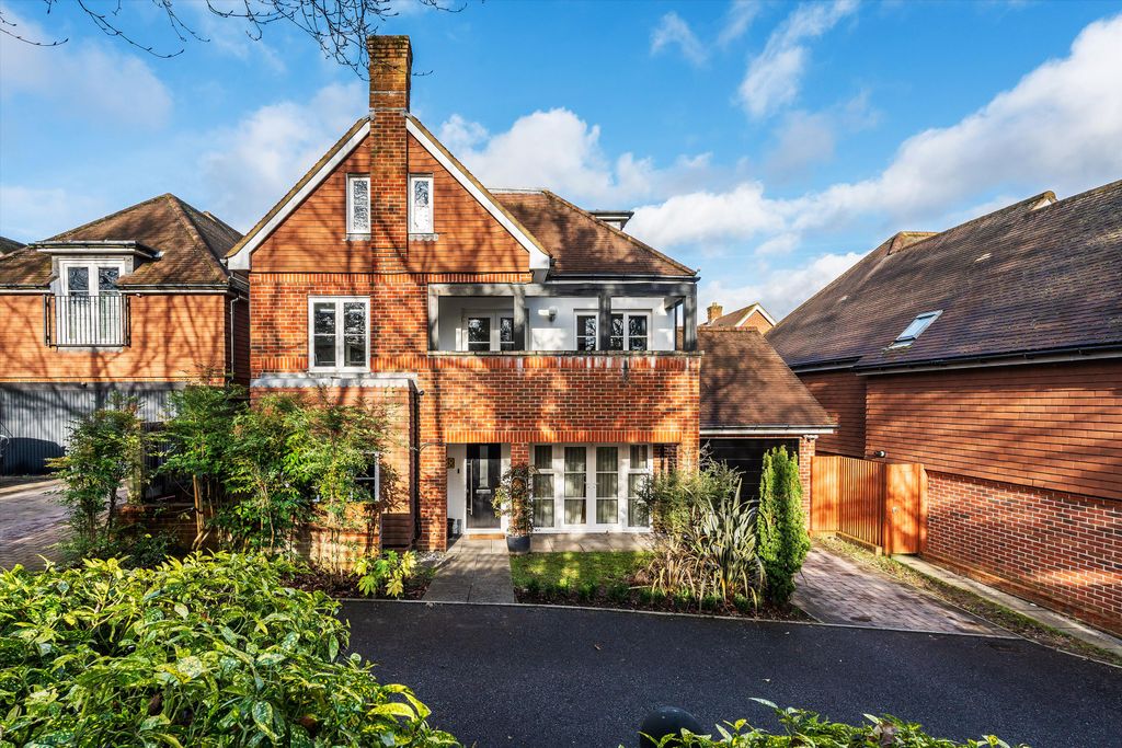 Property photo 1 of 15 Image