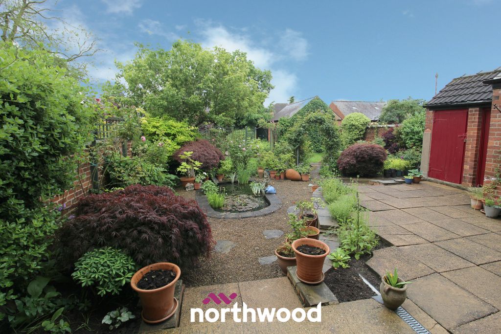 Property photo 3 of 68