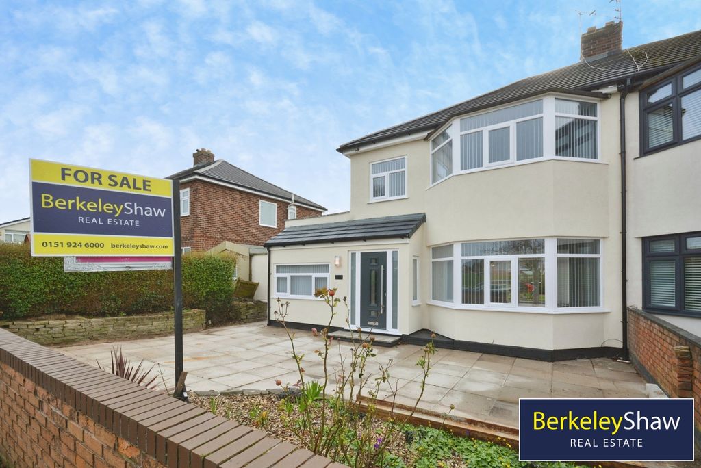 Property photo 1 of 22 External