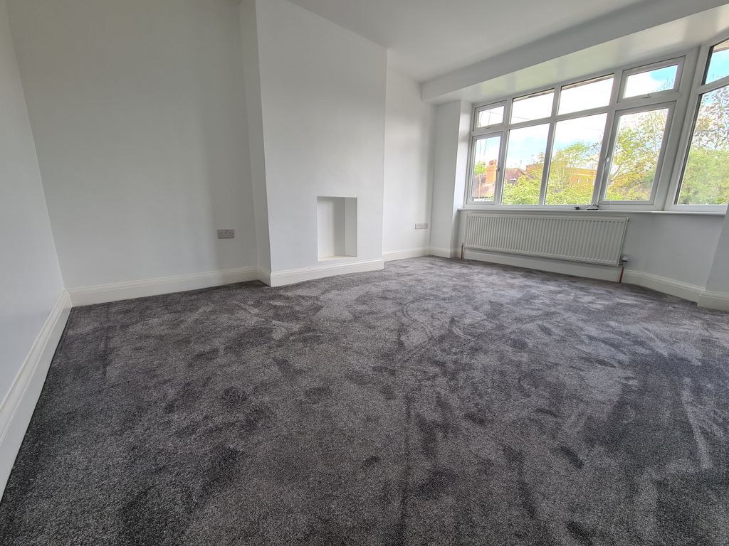 Property photo 2 of 10 Gallery