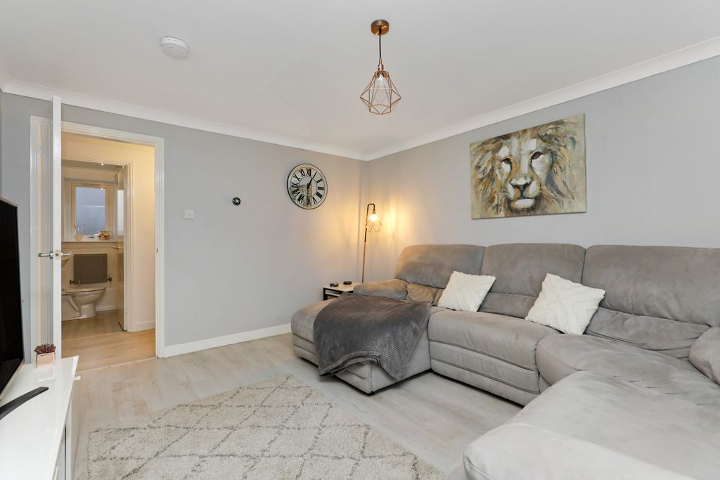 Property photo 3 of 15 Property Image 3