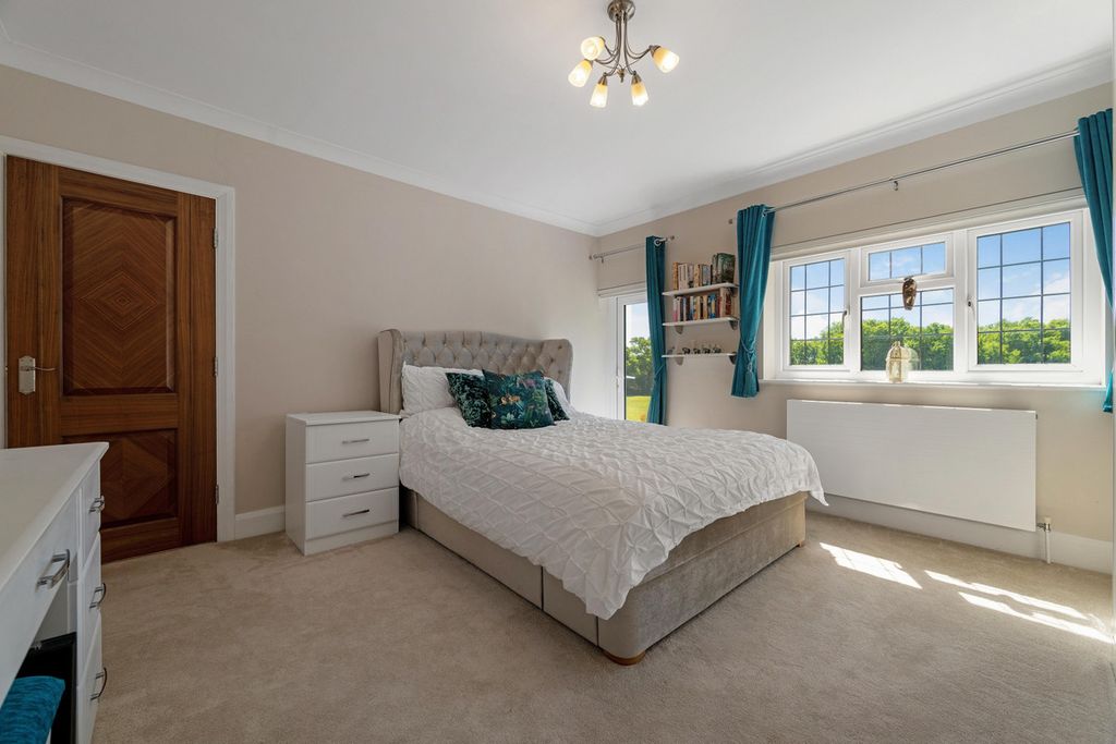 Additional image 21 of 6 bed detached house for saleCherry Pit Lane, Beoley, Worcestershire B98