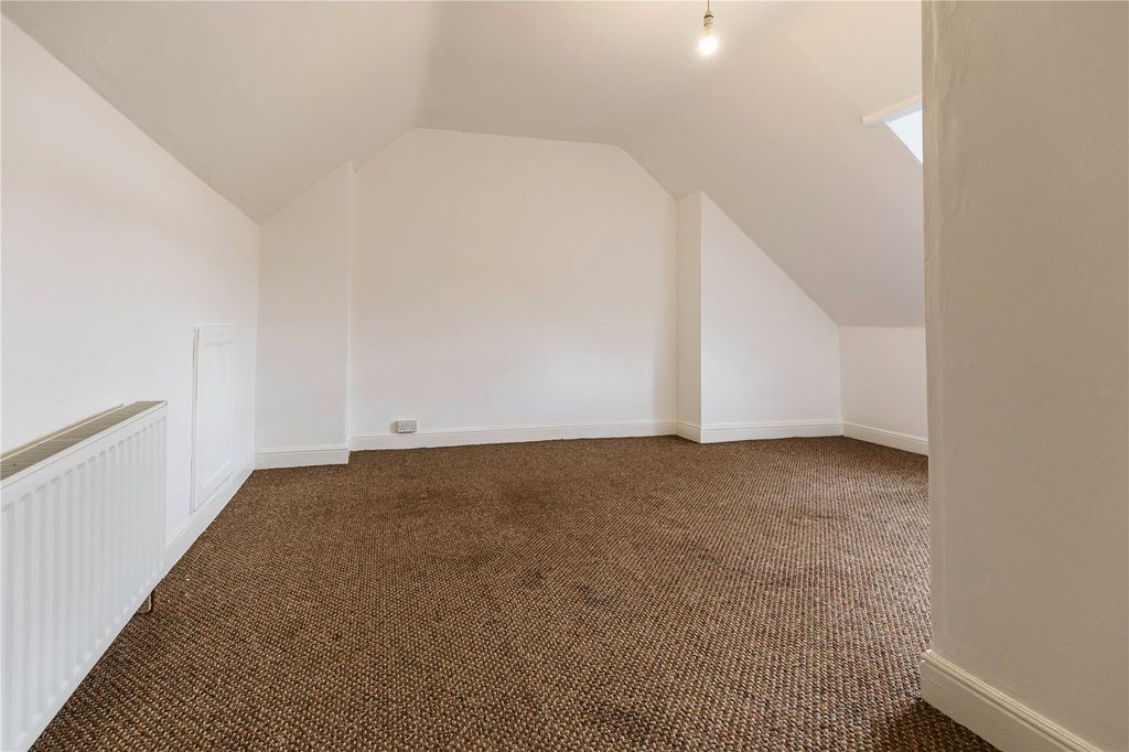 Property photo 2 of 6 Picture No. 22