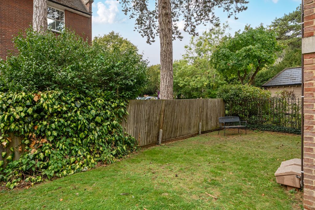 Property photo 3 of 21