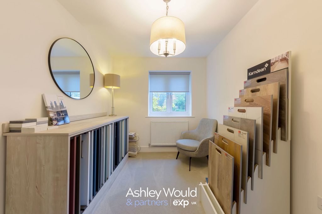 Property photo 3 of 17