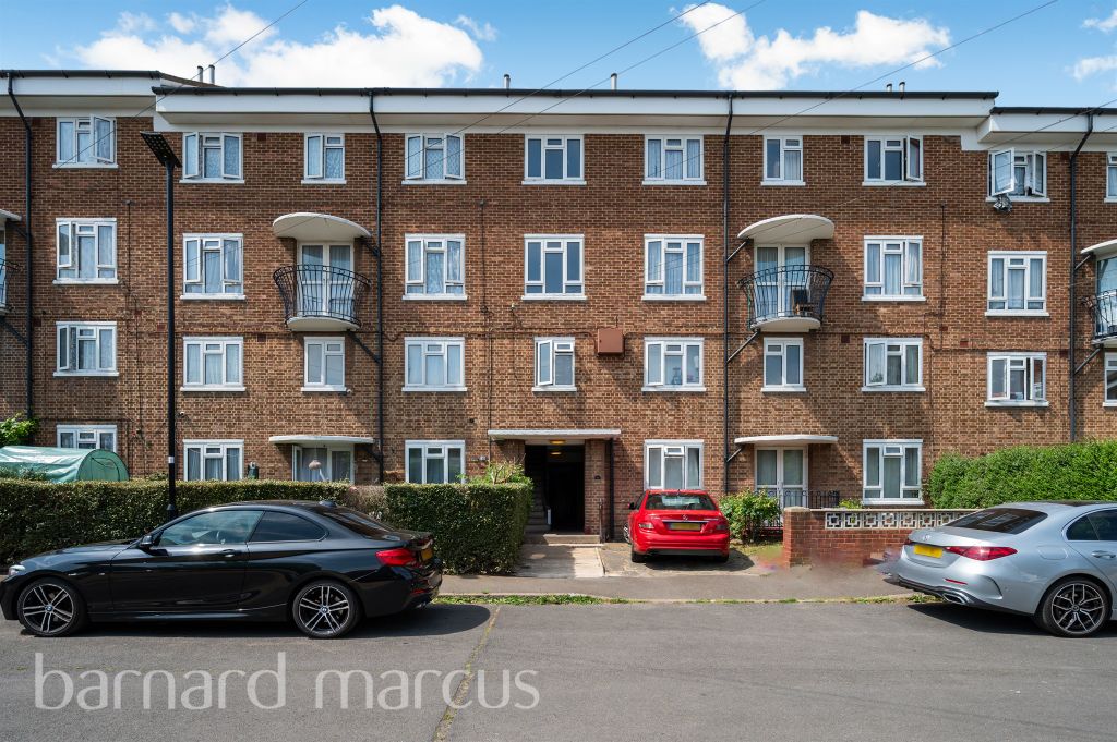 Property photo 1 of 11