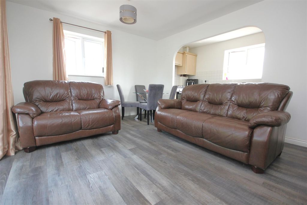 Property photo 3 of 12 Img_6691.Jpg