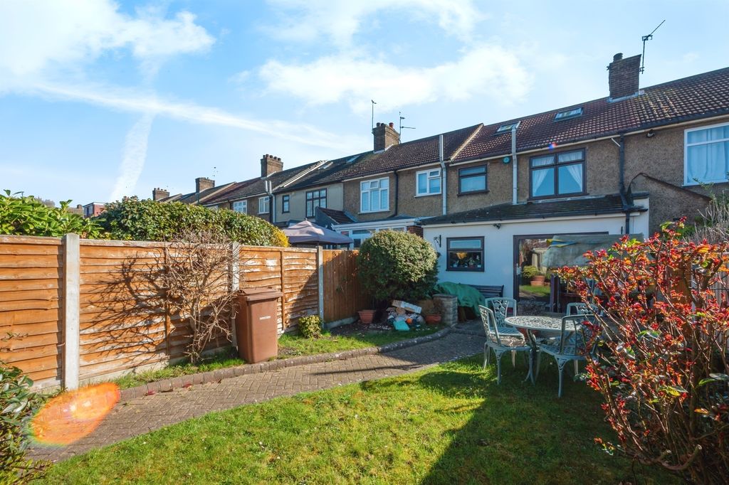 Property photo 1 of 14