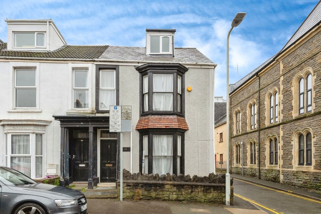 Property photo 1 of 17 Photo