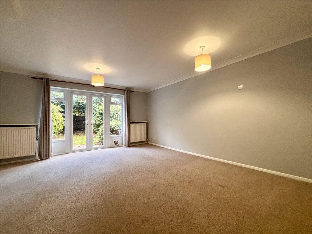 Property photo 3 of 19 Picture No. 26